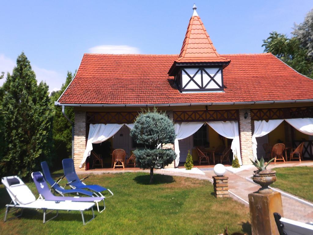 Apartman I Sobe Nikolas Palić Exterior foto